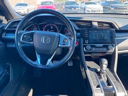 Used 2019 Honda Civic Sport image 9
