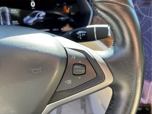 Used 2018 Tesla Model S 100D image 27