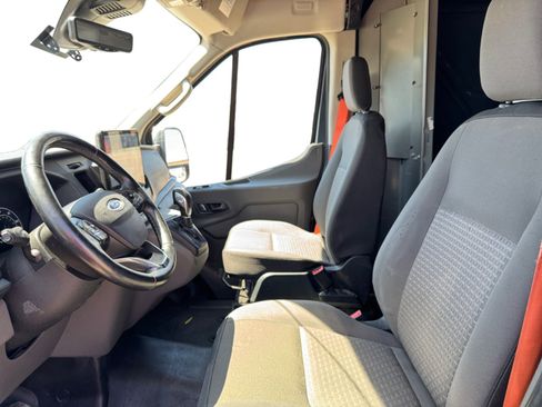 Used 2022 Ford Transit 250 148 High Roof Extended AWD w/ Parcel Delivery Package image 10