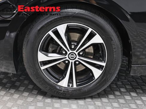 Used 2023 Nissan Sentra SV FWD image 31