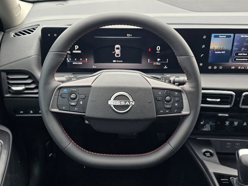 New 2026 Nissan Sentra SR FWD image 14