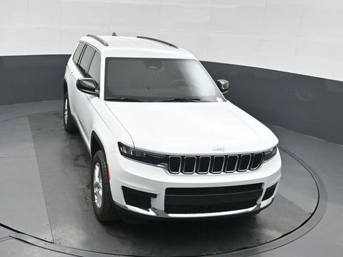 New 2026 Jeep Grand Cherokee L Laredo AWD/4WD image 38