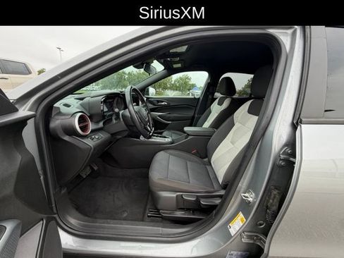 Used 2024 Chevrolet Trax RS w/ Driver Confidence Package FWD image 8