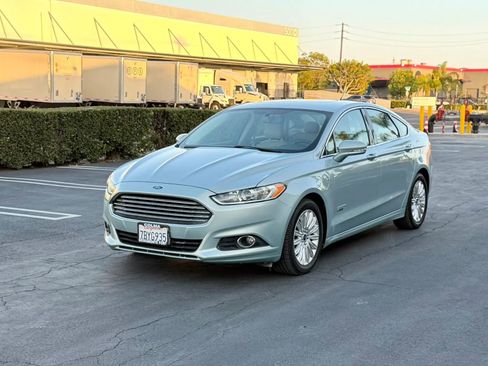 Used 2013 Ford Fusion Energi SE FWD image 7