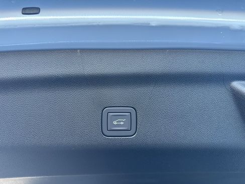 New 2026 Chevrolet Tahoe High Country AWD/4WD image 14