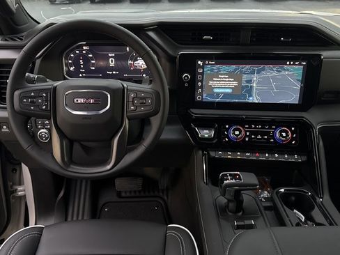 New 2026 GMC Sierra 1500 AT4X w/ LPO, Black Badging Package AWD/4WD image 7