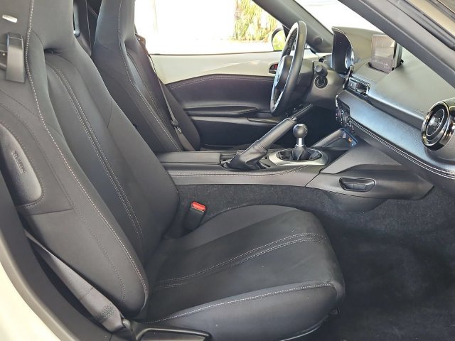 Certified 2024 MAZDA MX-5 Miata Club RWD image 29