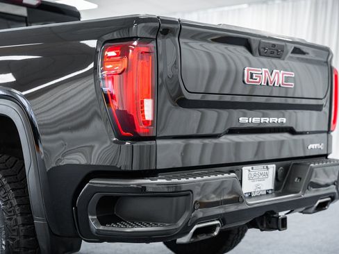 Used 2019 GMC Sierra 1500 AT4 w/ AT4 Premium Package image 6