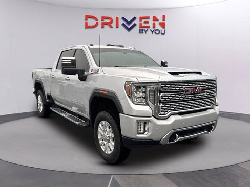 Used 2020 GMC Sierra 2500 Denali w/ Denali Ultimate Package AWD/4WD image 1