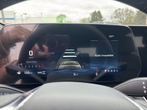 New 2026 Chevrolet Equinox LT AWD/4WD image 13