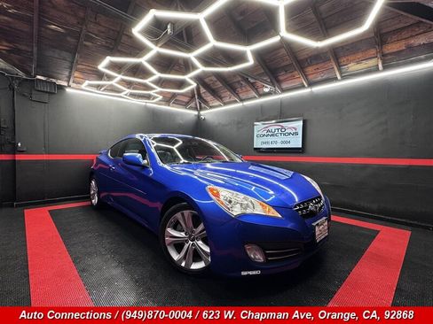 Used 2010 Hyundai Genesis 3.8 RWD image 1
