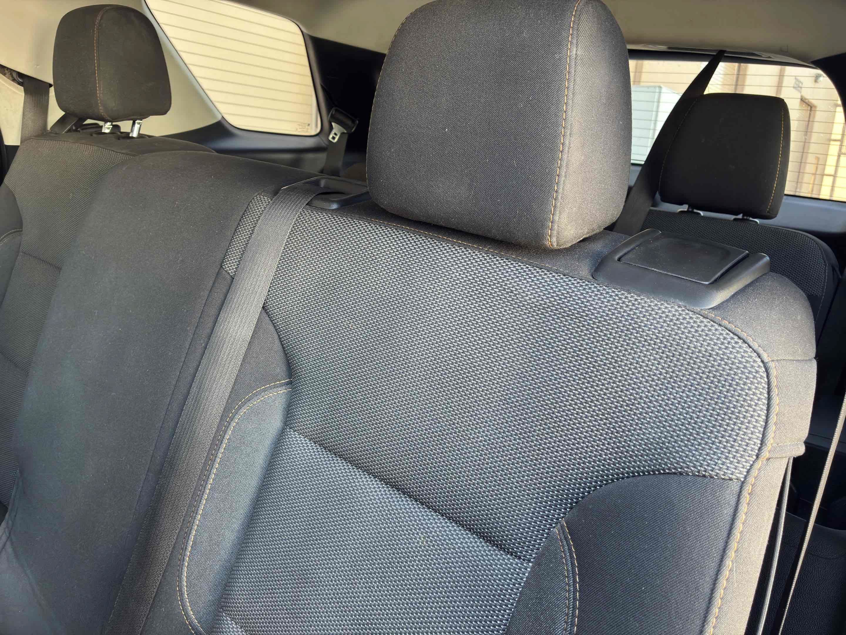 Used 2020 Chevrolet Traverse LT FWD image 46