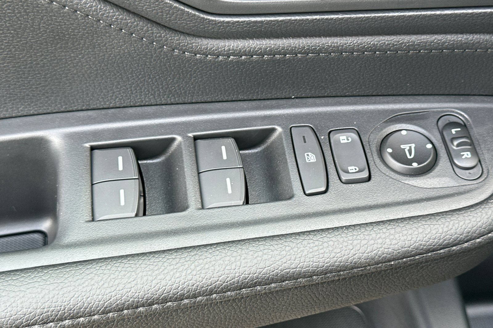 Certified 2026 Honda Odyssey Sport-L image 11