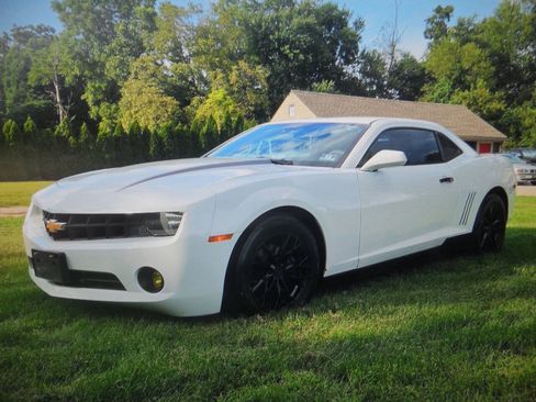 Used 2013 Chevrolet Camaro LS RWD image 1