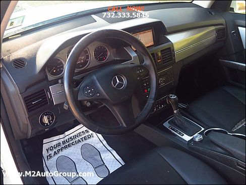 Used 2010 Mercedes-Benz GLK 350 4MATIC image 7