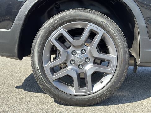 Used 2023 Honda Passport EX-L image 11