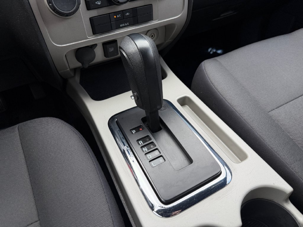 Used 2012 Ford Escape XLT FWD image 25