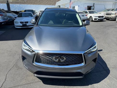 Used 2020 INFINITI QX50 Essential w/ Convenience Package FWD image 8