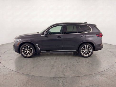 Used 2024 BMW X5 xDrive40i w/ Executive Package AWD/4WD image 7
