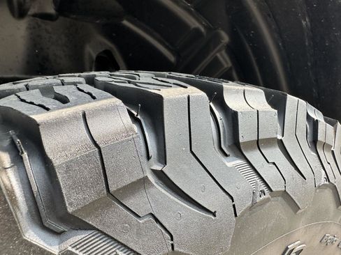 Used 2022 Jeep Wrangler Unlimited Sport image 37