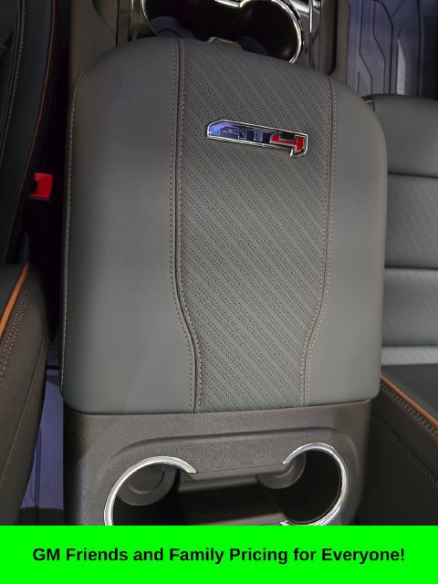 New 2026 GMC Yukon XL AT4 w/ AT4 Premium Package AWD/4WD image 29