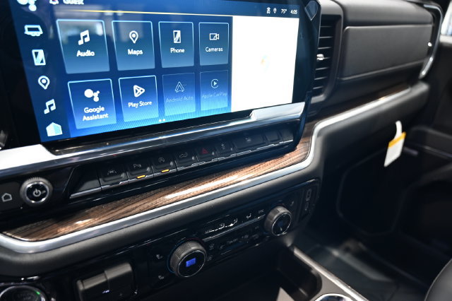 New 2026 Chevrolet Silverado 1500 RST w/ Redline Edition AWD/4WD image 17