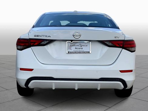 Used 2023 Nissan Sentra SV image 4