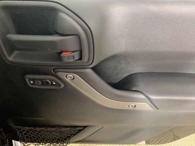 Used 2017 Jeep Wrangler Sport AWD/4WD image 28