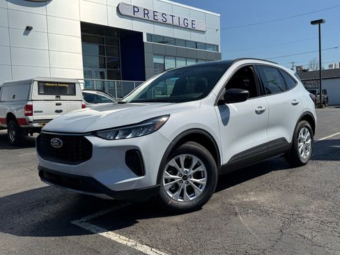 New 2026 Ford Escape Active w/ Cold Weather Package FWD image 16