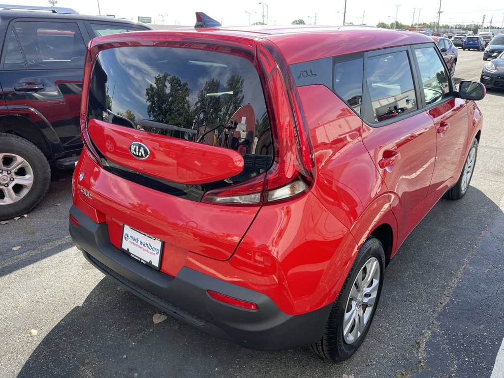 Used 2021 Kia Soul LX FWD image 9