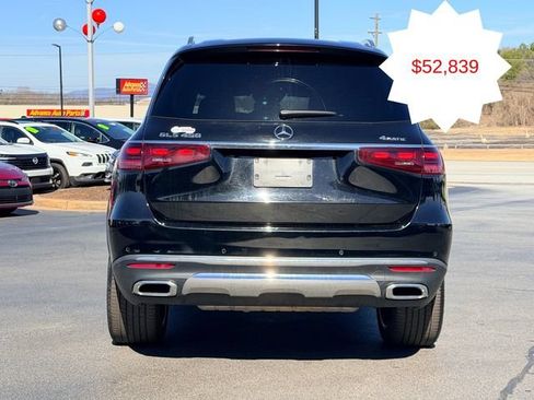 Used 2024 Mercedes-Benz GLS 450 4MATIC image 4