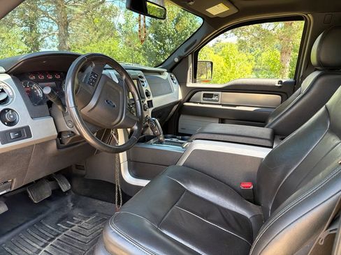 Used 2014 Ford F150 FX4 w/ Equipment Group 402A Luxury AWD/4WD image 5