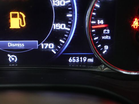 Used 2023 GMC Acadia SLT w/ Technology Package image 43