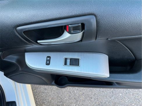 Used 2014 Toyota Camry SE FWD image 24