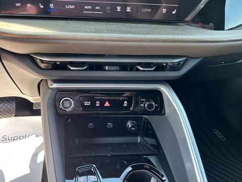 New 2025 Audi Q5 Premium Plus w/ Premium Plus image 16