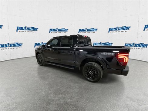 Used 2025 Ford F150 Lariat w/ Equipment Group 501A Mid image 8