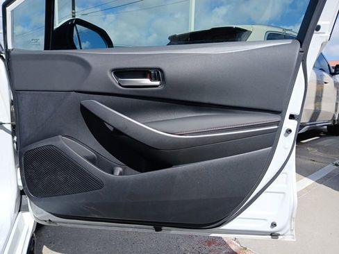 Used 2024 Toyota Corolla SE image 14