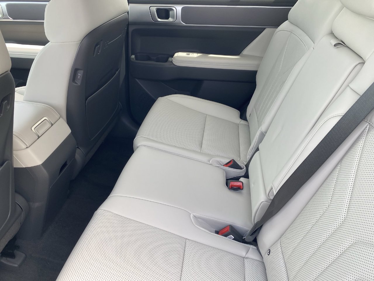 Certified 2026 Hyundai Santa Fe SEL AWD/4WD image 16