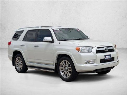 Used 2013 Toyota 4Runner Limited RWD image 3