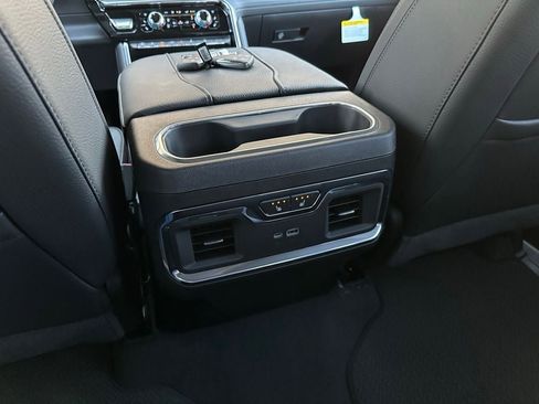 New 2026 GMC Sierra 2500 Denali w/ Denali Reserve Package image 21
