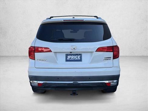 Used 2016 Honda Pilot Touring image 6