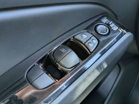 Used 2023 Nissan Altima 2.5 SV FWD image 28