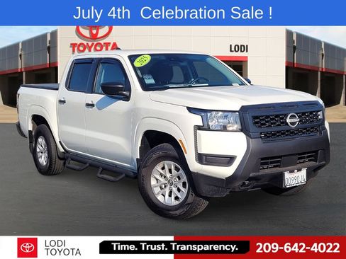 Used 2025 Nissan Frontier S AWD/4WD image 1