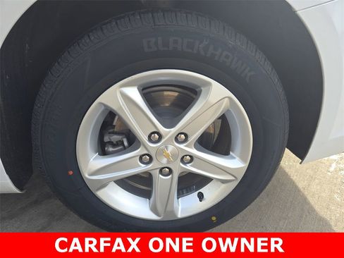 Used 2024 Chevrolet Malibu LT image 33