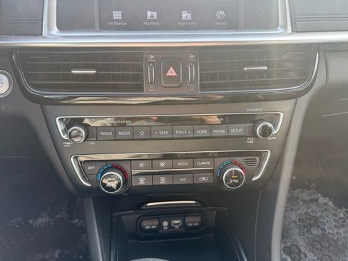 Used 2019 Kia Optima S image 15