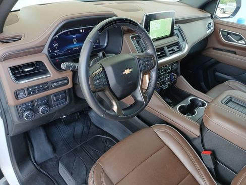 Used 2023 Chevrolet Tahoe High Country w/ Advanced Technology Package AWD/4WD image 10