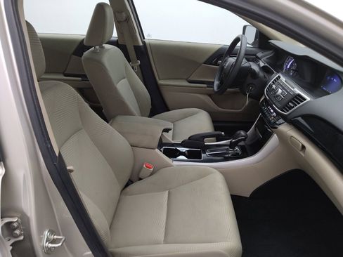 Used 2016 Honda Accord LX image 21
