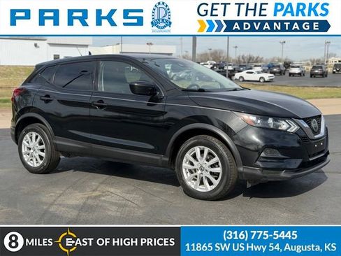 Used 2020 Nissan Rogue Sport S w/ Appearance Package AWD/4WD image 1
