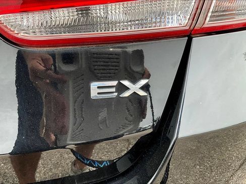 Used 2018 Kia Optima EX FWD image 9