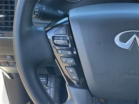 Used 2024 INFINITI QX80 Premium Select w/ Cargo Package image 22
